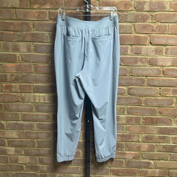 ATHLETA Women’s Grey Brooklyn Heights Jogger Size 10 - Picture 6 of 10
